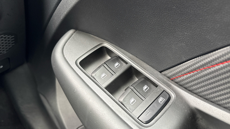 MG ZS 115kW Trophy EV Long Range 73kWh 5dr Auto Electric Hatchback